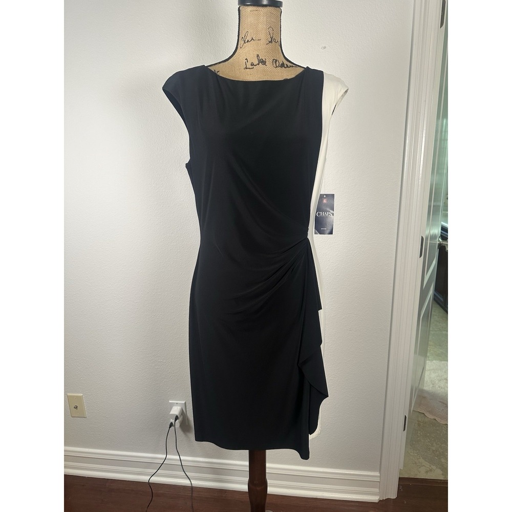 Chaps Sleeveless Black With White Dress- Draped waist Size L NWT